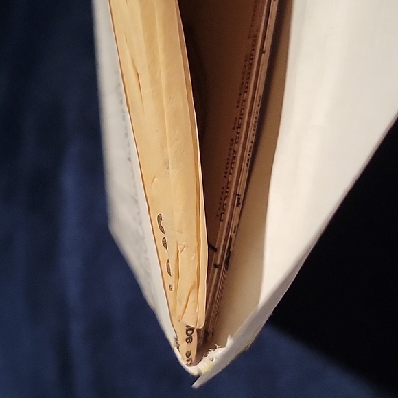 McCall's: Sewing Pattern Uncut 8937, P473 - Picture 6 of 6